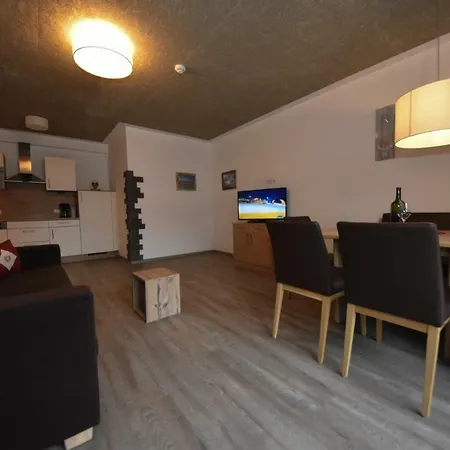 Laudes Apartment